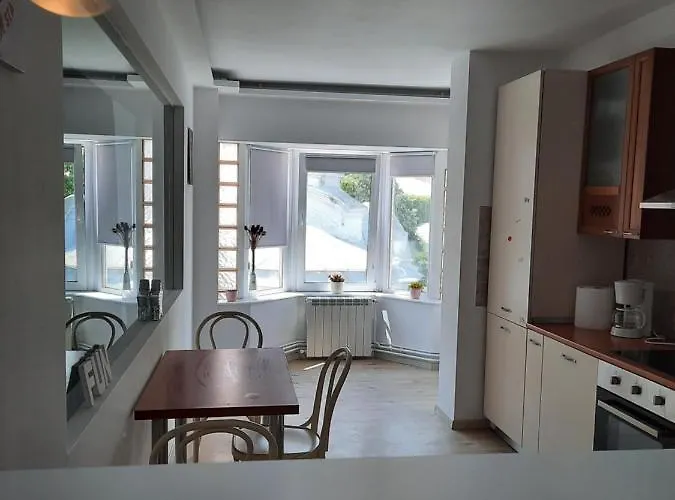 Neversea * Konstanca